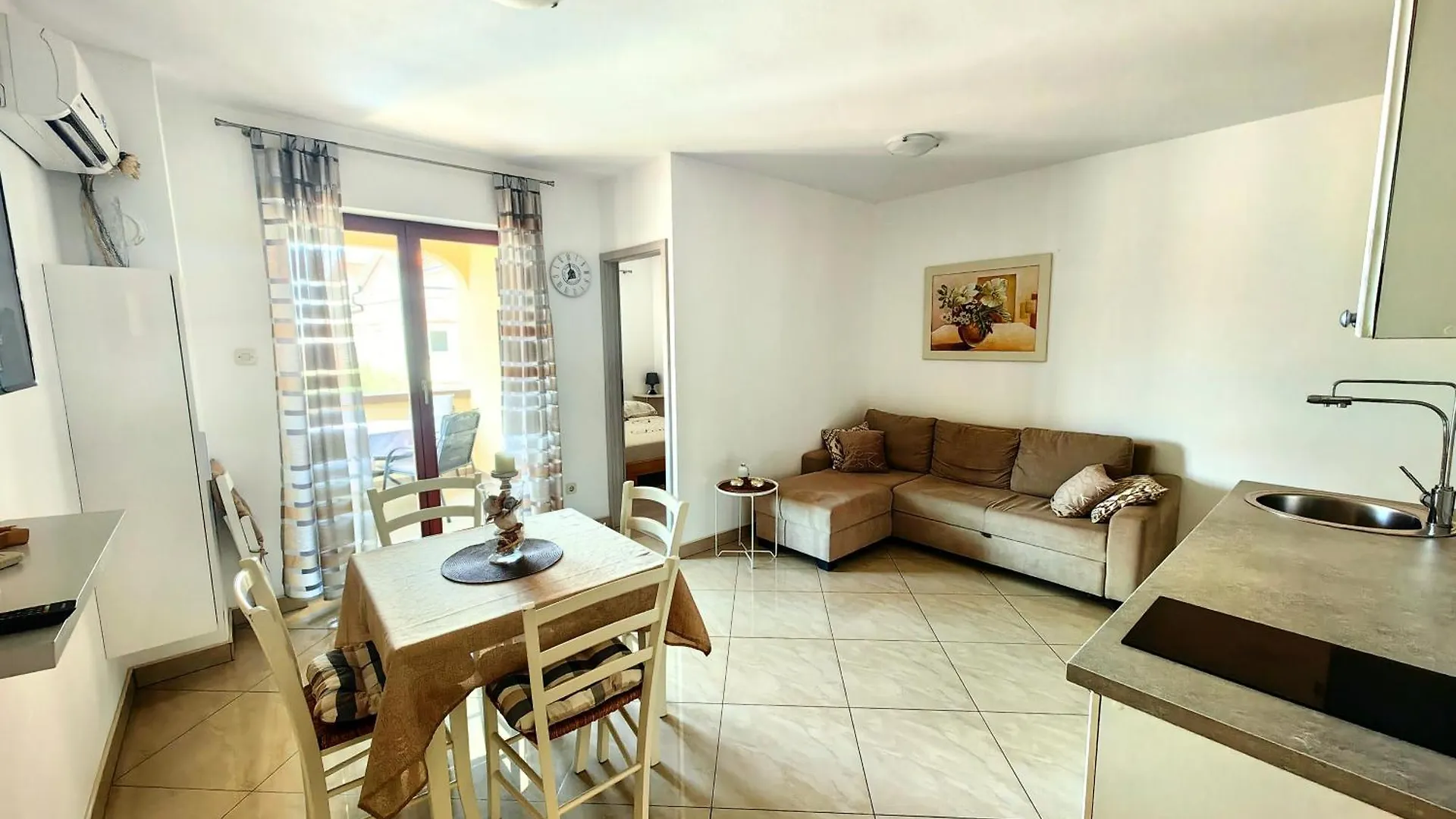 Apartments Lea 2 Malinska