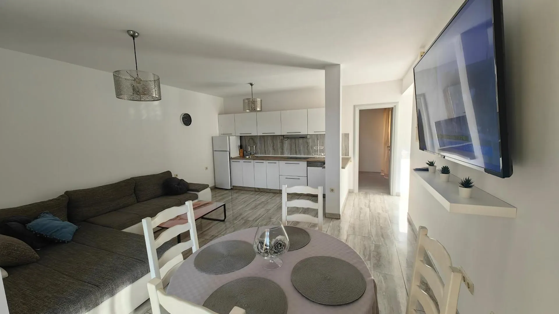 Apartments Lea 2 Malinska Croatia
