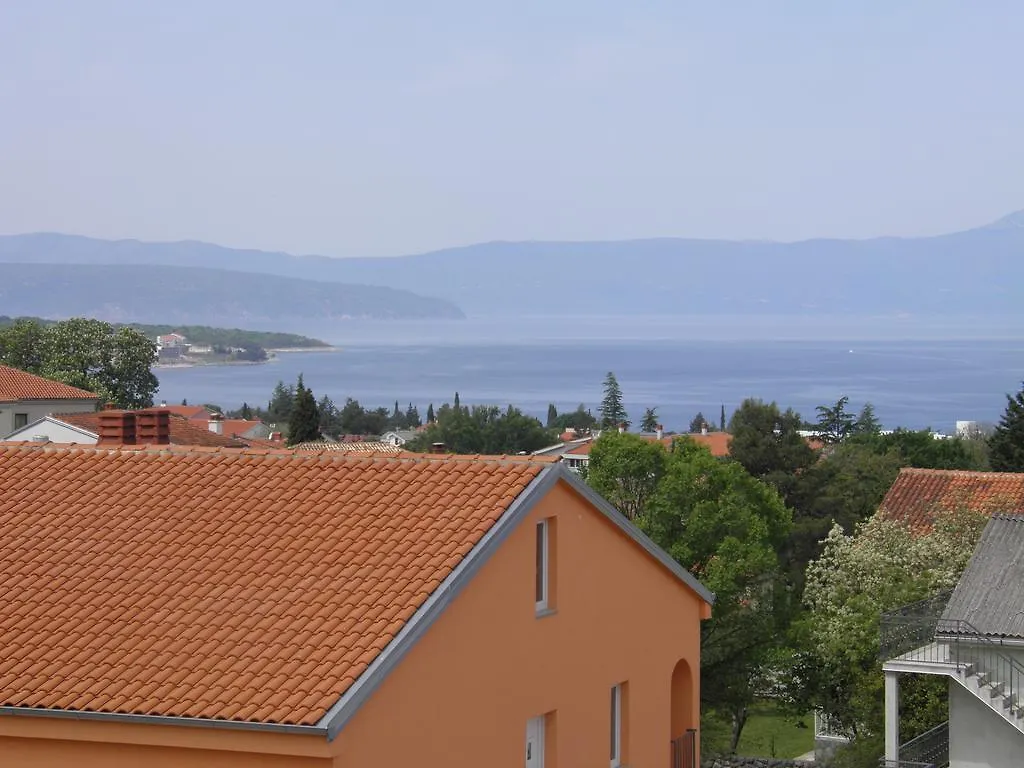 Apartments Lea 2 Malinska Croatia